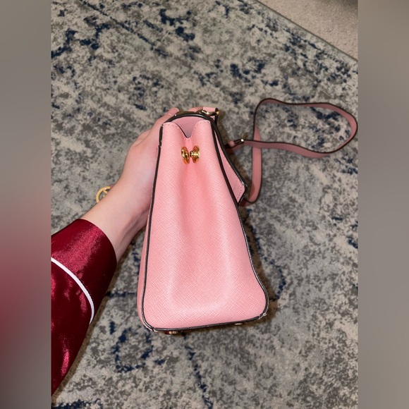 Michael Kors Purse - Picture 16 of 16